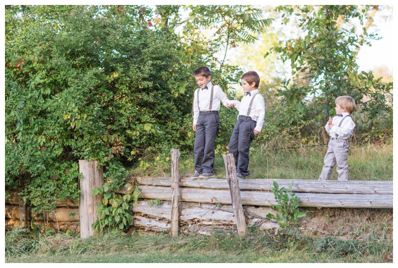 Rustic Romantic Wedding in Vermont via http://www.eventjubilee.com
