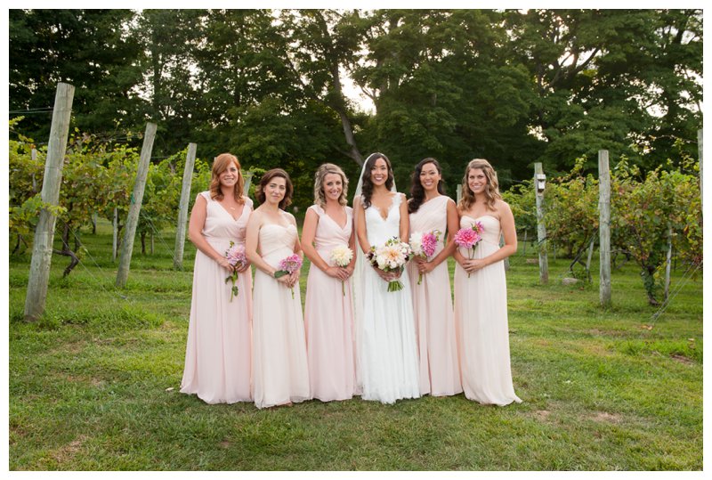 Vineyard Garden Party Wedding in Connecticut via http://www.eventjubilee.com
