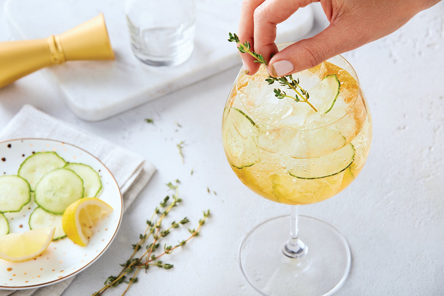 Royal Wedding viewing party cocktail ideas! The Windsor Knot